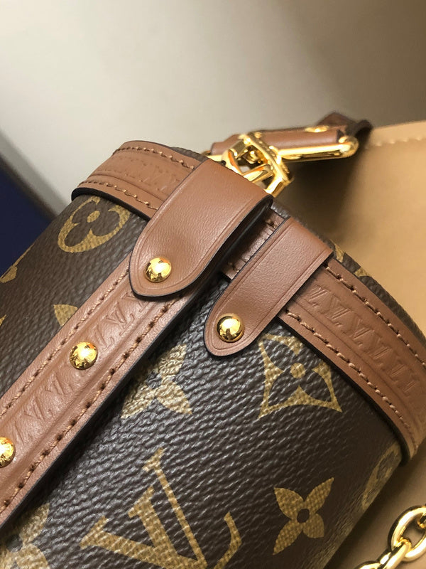 I W Fashion Lu-Vi bags - 17063