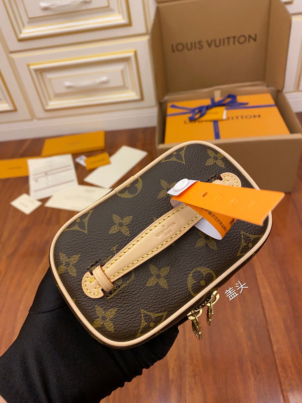 I W Fashion Lu-Vi bags - 17662