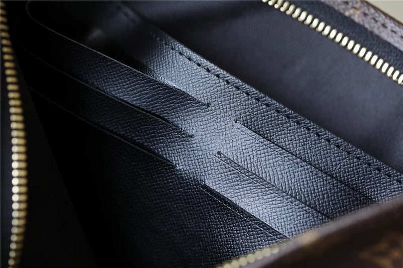 I W Fashion Lu-Vi bags - 8875