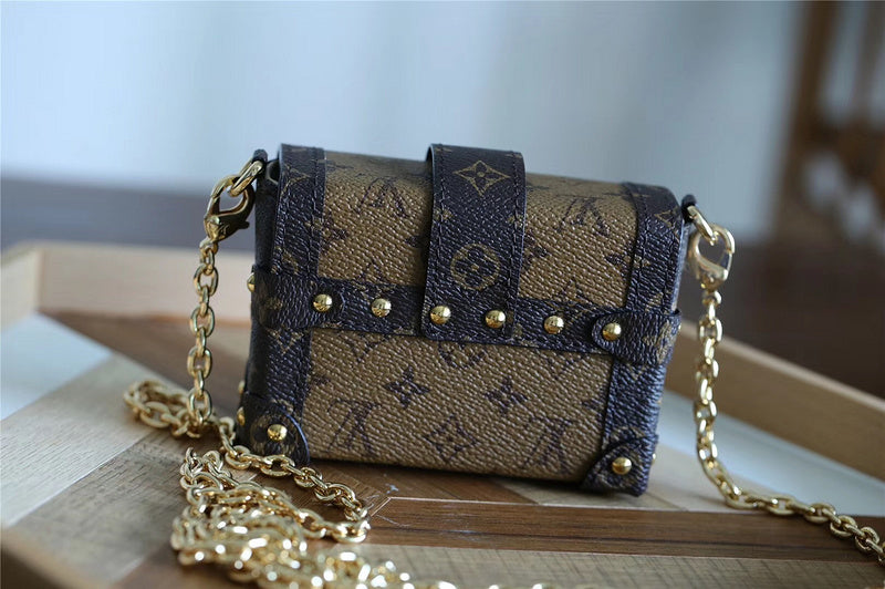 I W Fashion Lu-Vi bags - 9319