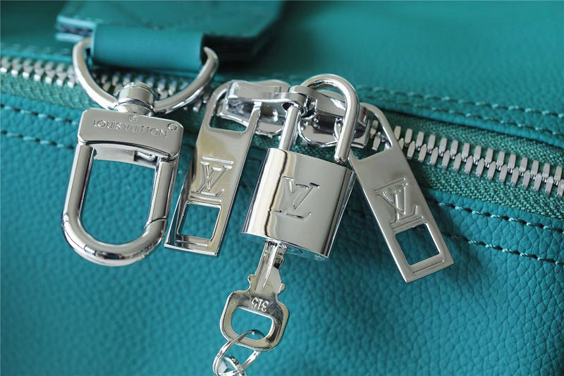 I W Fashion Lu-Vi bags - 11159