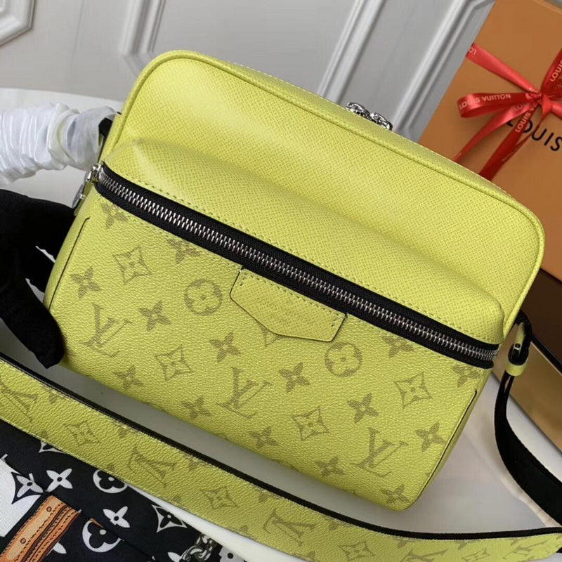 I W Fashion Lu-Vi bags - 17868