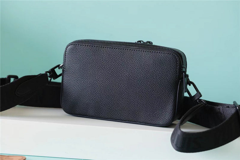 I W Fashion Lu-Vi bags - 10240