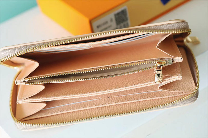 I W Fashion Lu-Vi bags - 8723