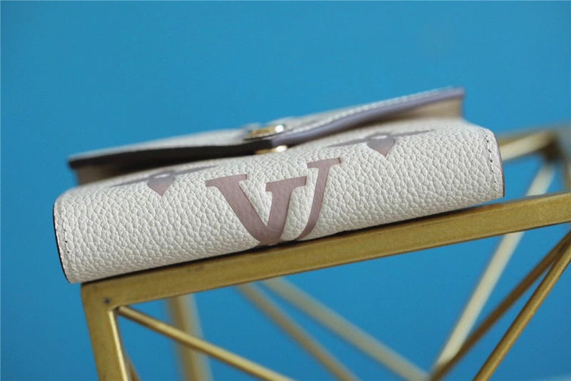 I W Fashion Lu-Vi bags - 8948