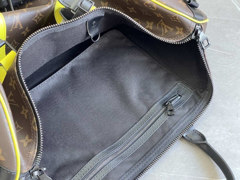 I W Fashion Lu-Vi bags - 17217