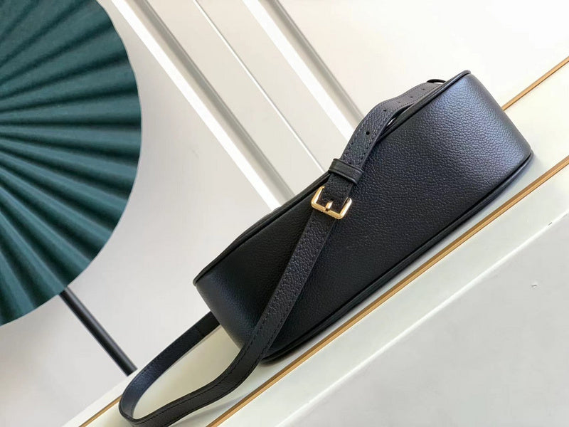 I W Fashion Lu-Vi Bags - 16911