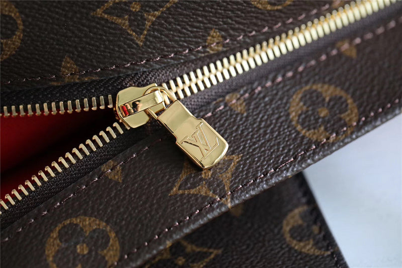 I W Fashion Lu-Vi bags - 8193