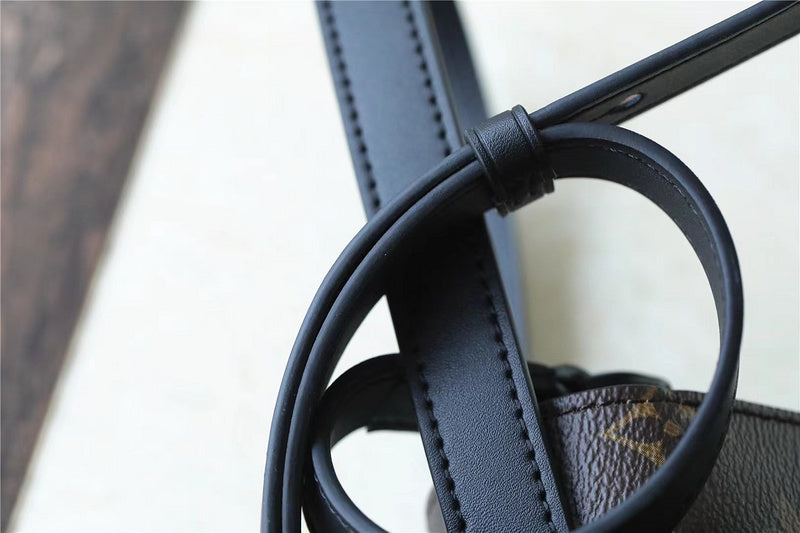 I W Fashion Lu-Vi bags - 9922