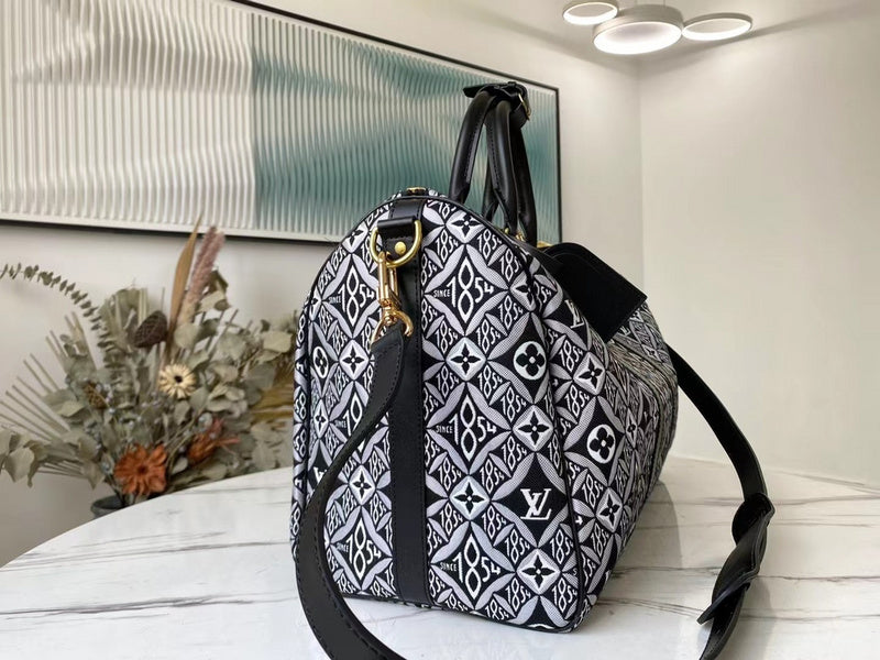 I W Fashion Lu-Vi bags - 17594