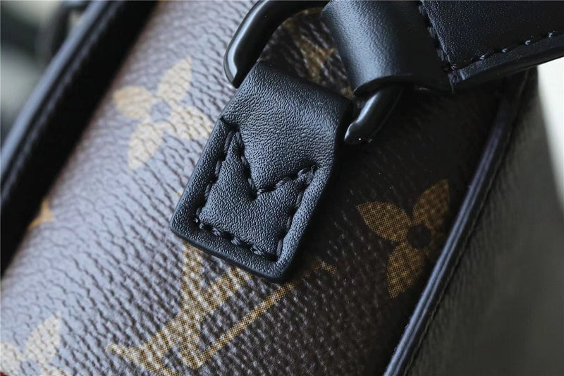 I W Fashion Lu-Vi bags - 9922