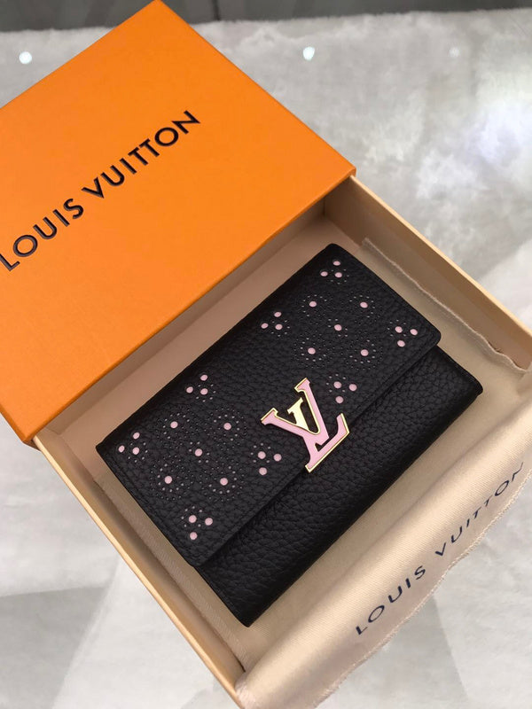 I W Fashion Lu-Vi bags - 9002