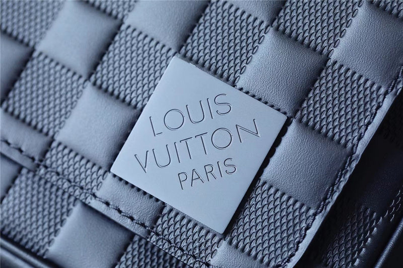 I W Fashion Lu-Vi bags - 10315