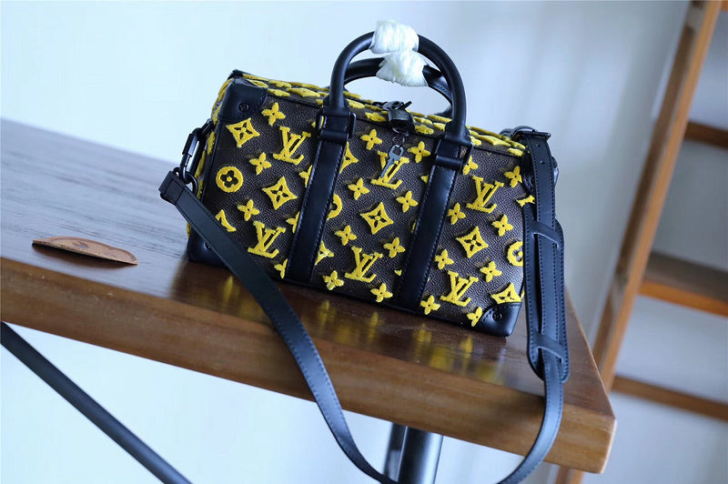 I W Fashion Lu-Vi bags - 10430