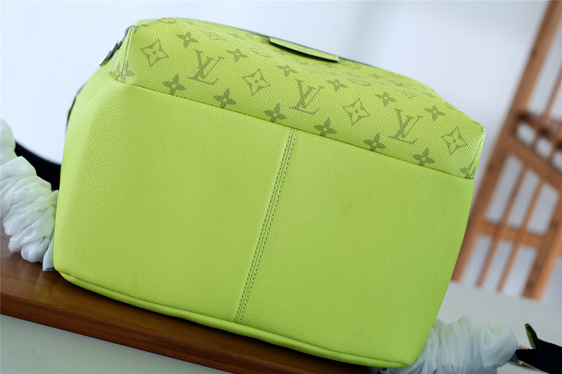 I W Fashion Lu-Vi bags - 9764