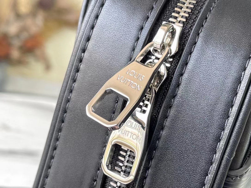 I W Fashion Lu-Vi Bags - 16893