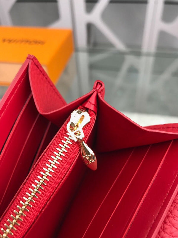 I W Fashion Lu-Vi bags - 8992