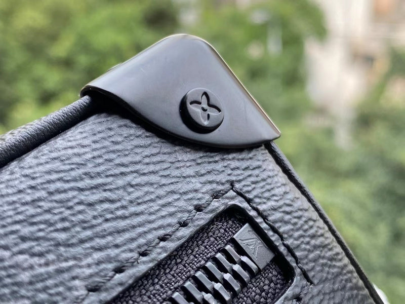 I W Fashion Lu-Vi bags - 17083