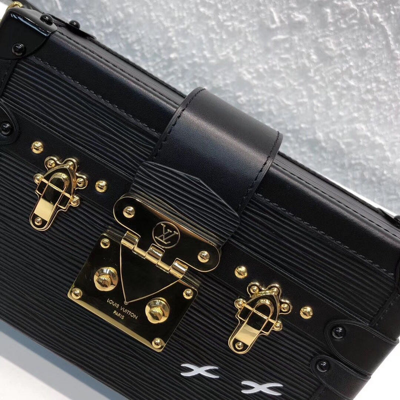 I W Fashion Lu-Vi bags - 17854