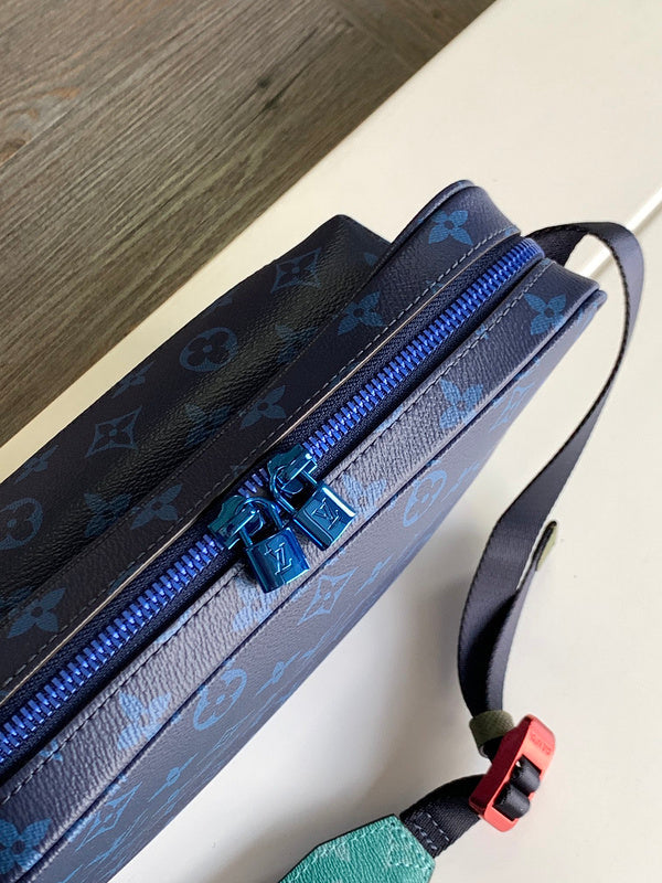 I W Fashion Lu-Vi bags - 17065