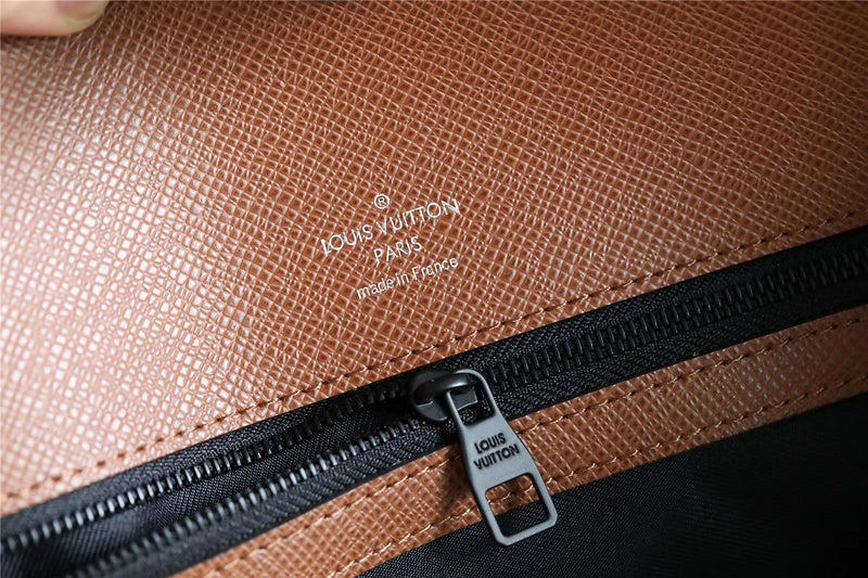 I W Fashion Lu-Vi bags - 9844
