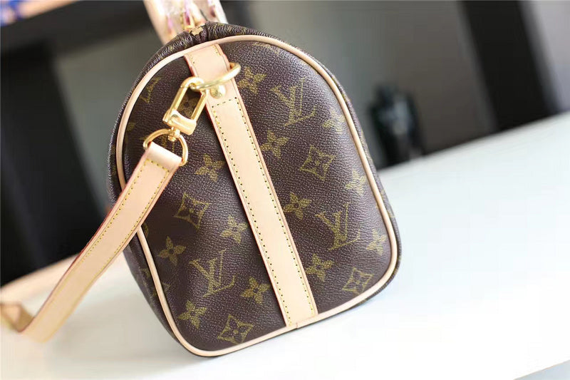 I W Fashion Lu-Vi bags - 8151