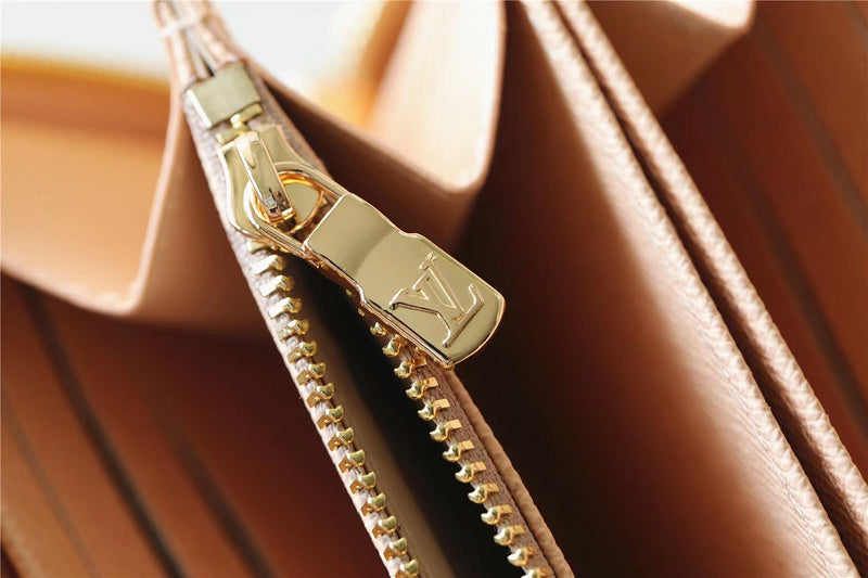 I W Fashion Lu-Vi bags - 8723