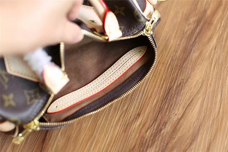 I W Fashion Lu-Vi bags - 8151