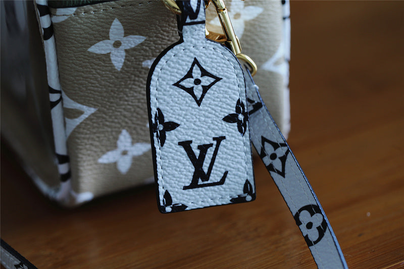I W Fashion Lu-Vi bags - 9394