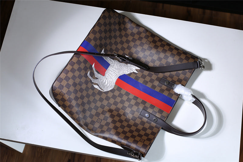 I W Fashion Lu-Vi bags - 9840