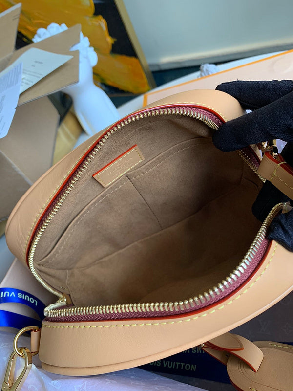 I W Fashion Lu-Vi bags - 17791