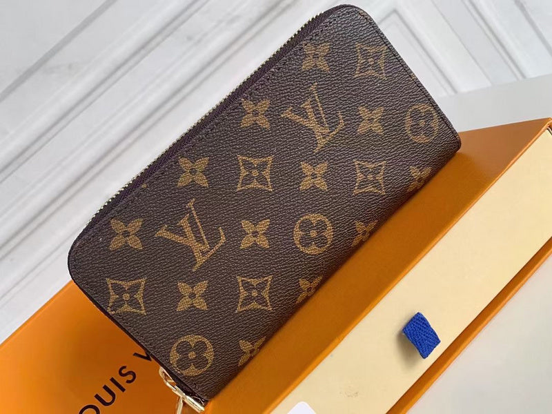 I W Fashion Lu-Vi bags - 17702