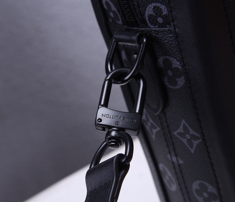 I W Fashion Lu-Vi bags - 17679