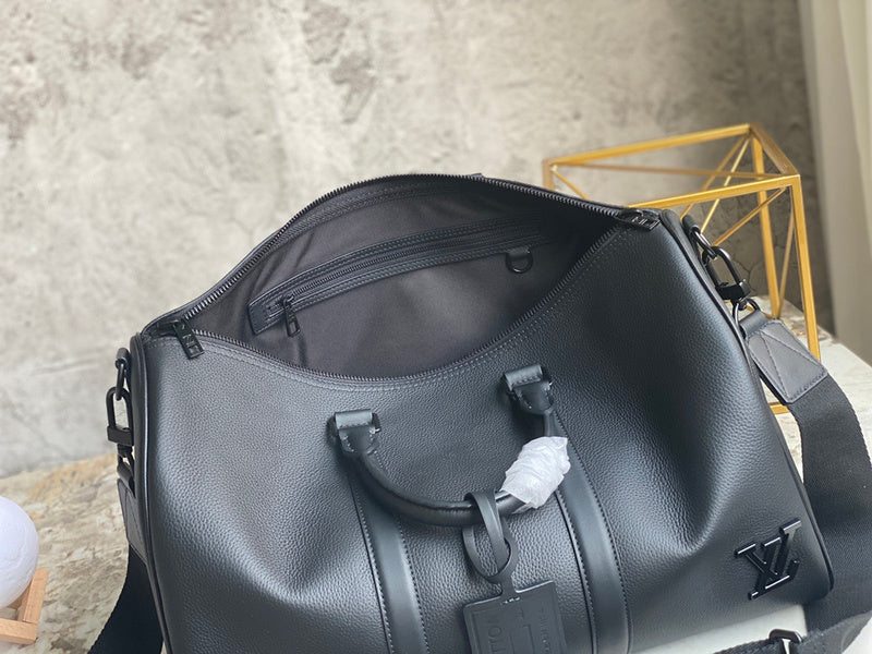 I W Fashion Lu-Vi bags - 17432