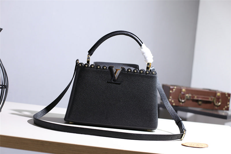 I W Fashion Lu-Vi bags - 8388