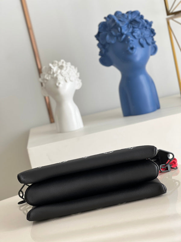 I W Fashion Lu-Vi bags - 17257