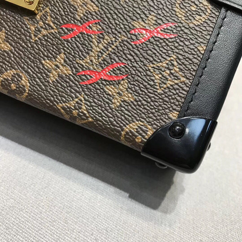 I W Fashion Lu-Vi bags - 17856