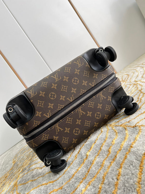 I W Fashion Lu-Vi bags - 11373
