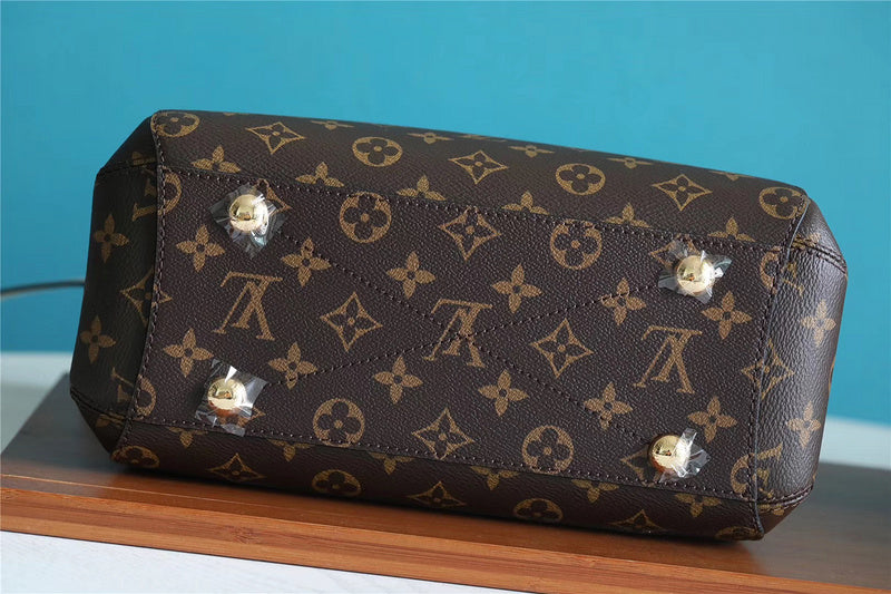 I W Fashion Lu-Vi bags - 8023