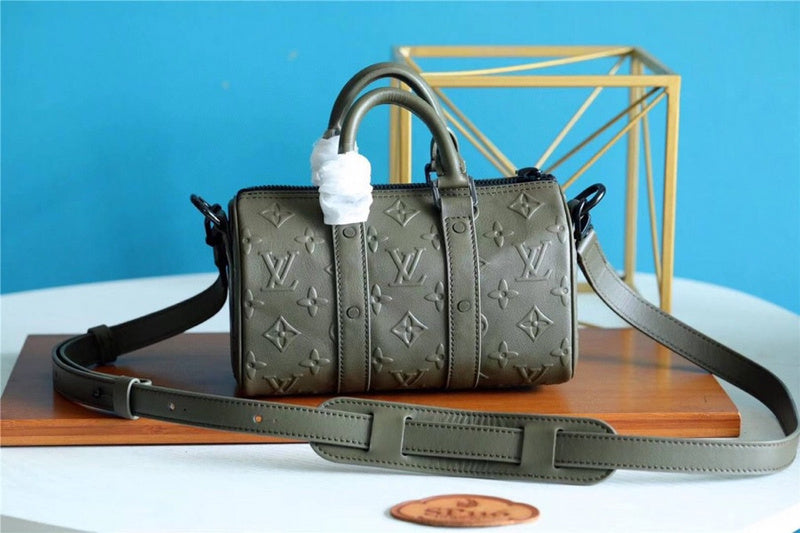 I W Fashion Lu-Vi bags - 9437