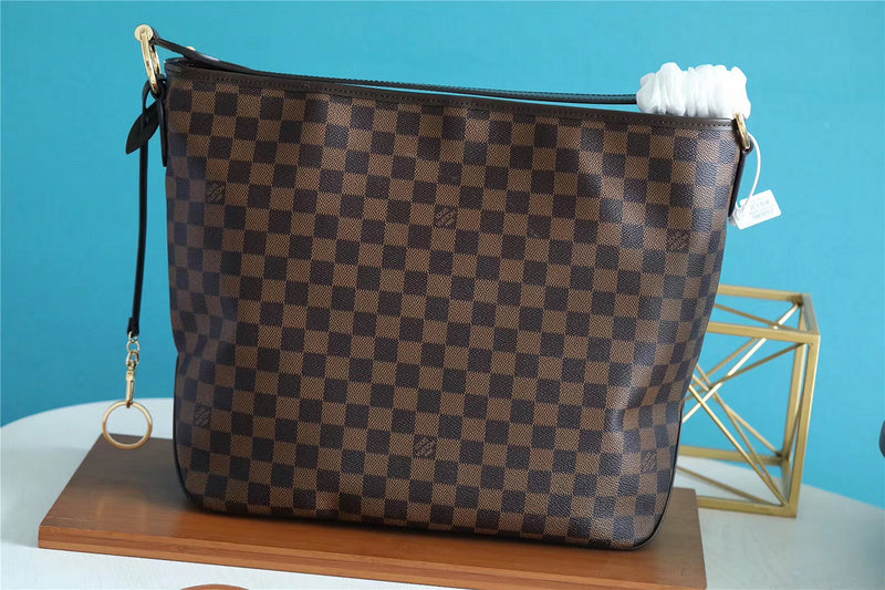 I W Fashion Lu-Vi bags - 8028