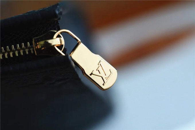 I W Fashion Lu-Vi bags - 8915