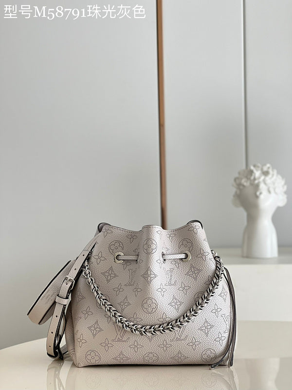 I W Fashion Lu-Vi bags - 17264