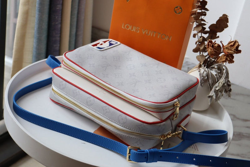 I W Fashion Lu-Vi bags - 17726