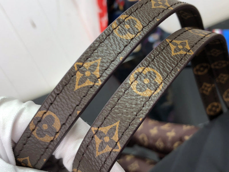 I W Fashion Lu-Vi bags - 17250