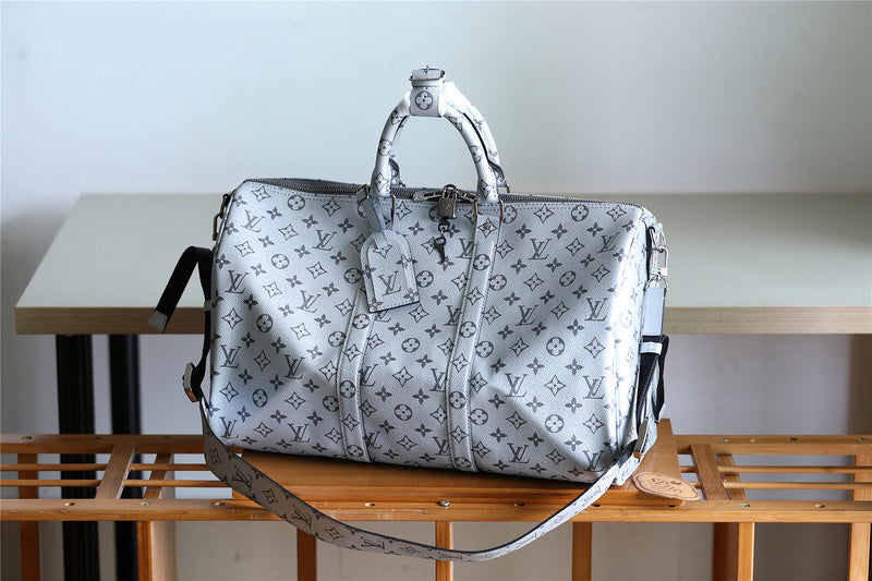 I W Fashion Lu-Vi bags - 9465