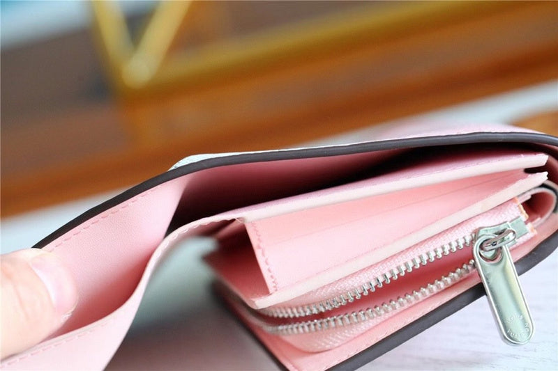 I W Fashion Lu-Vi bags - 8920