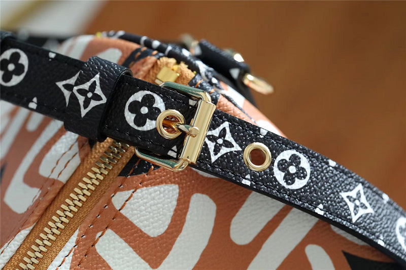I W Fashion Lu-Vi bags - 8162