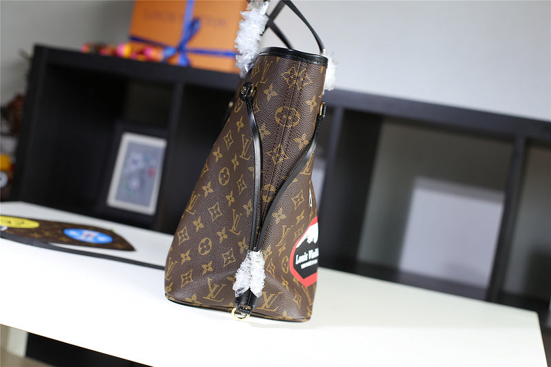 I W Fashion Lu-Vi bags - 8089