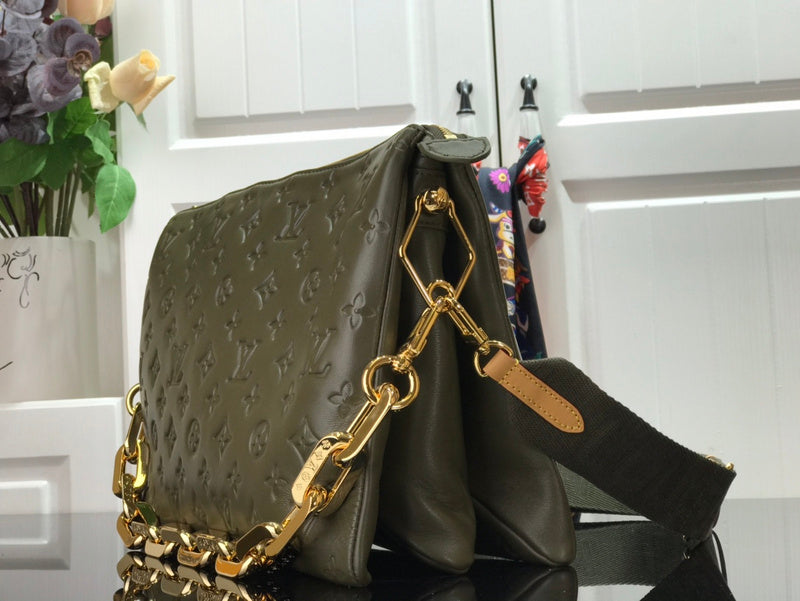 I W Fashion Lu-Vi bags - 17627